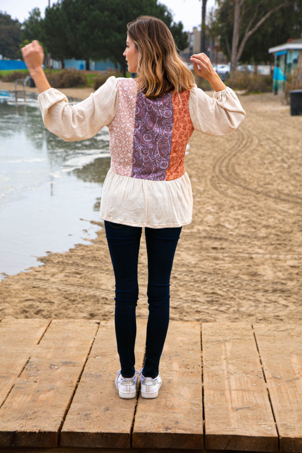 Floral Paisley Tiered Bubble Sleeve Lace Top