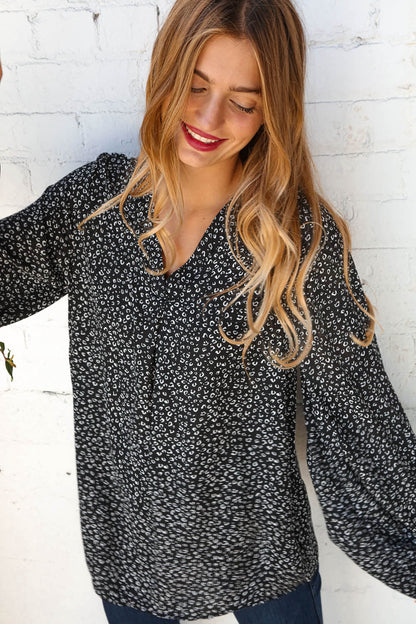 Black Leopard Wool dobby Bubble Sleeve Woven Top