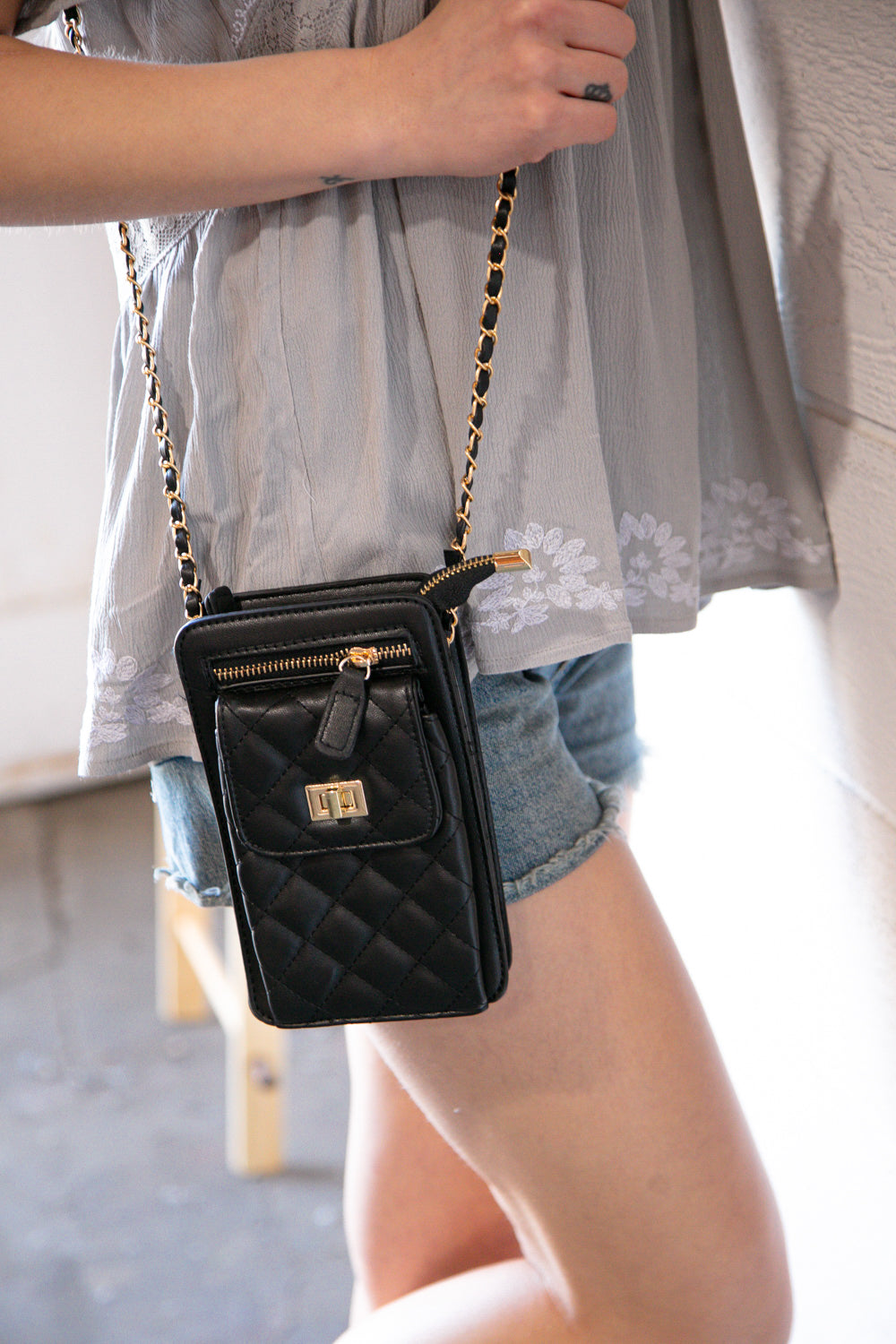 Couture Smart Midnight Quilted Chain Strap Bag