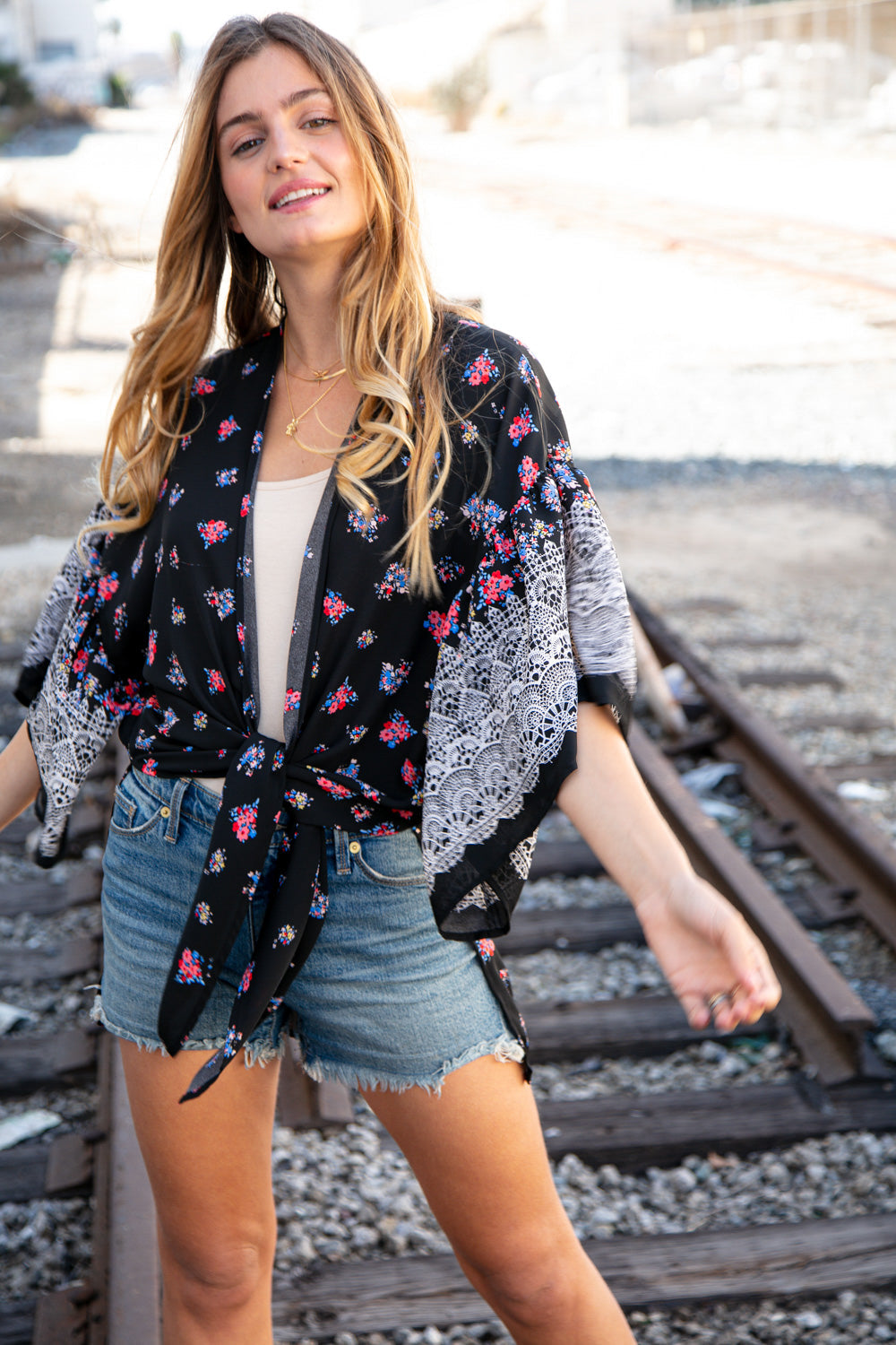 Floral Border Print Ruffle Bell Sleeve Kimono