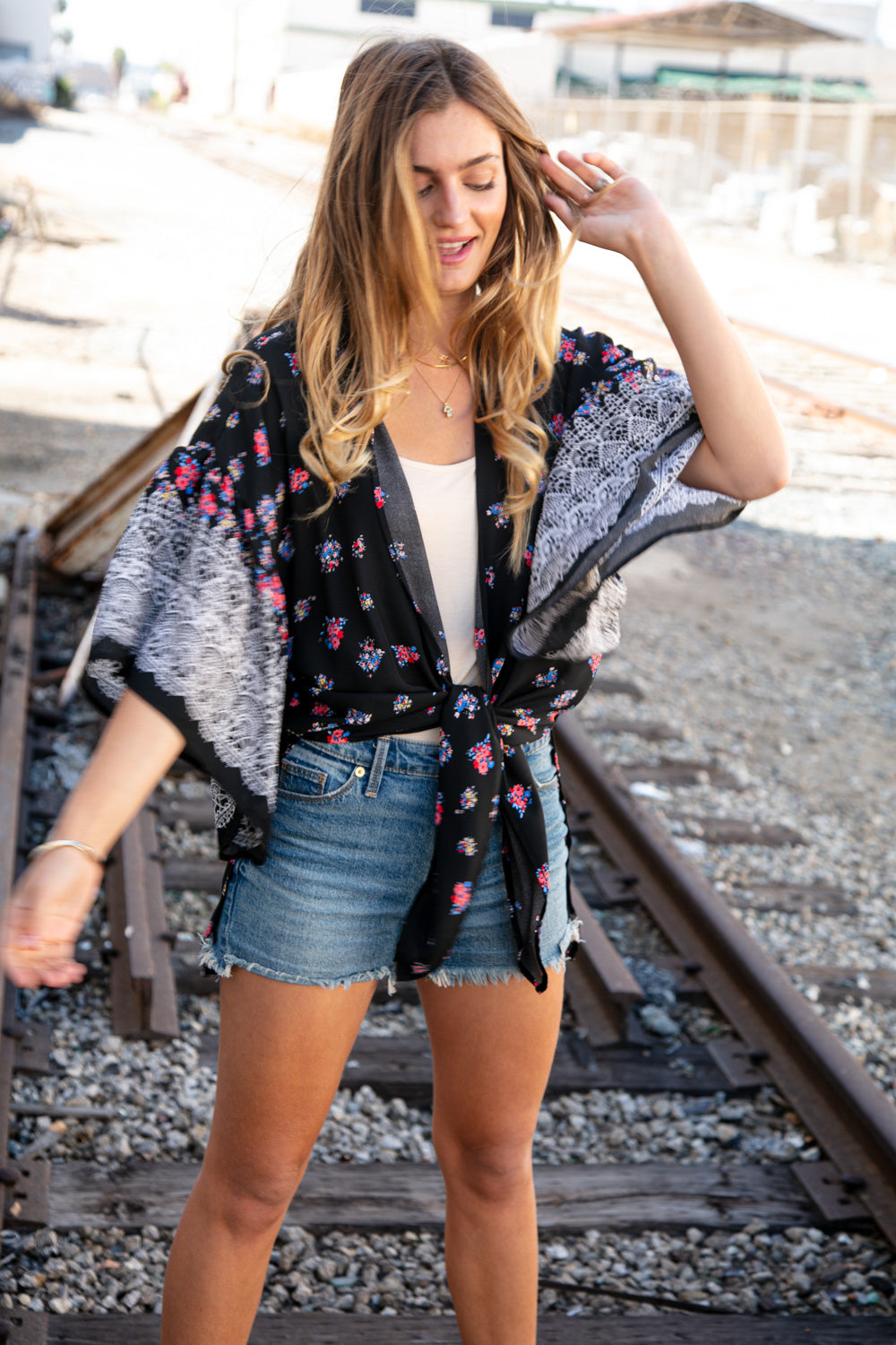 Floral Border Print Ruffle Bell Sleeve Kimono