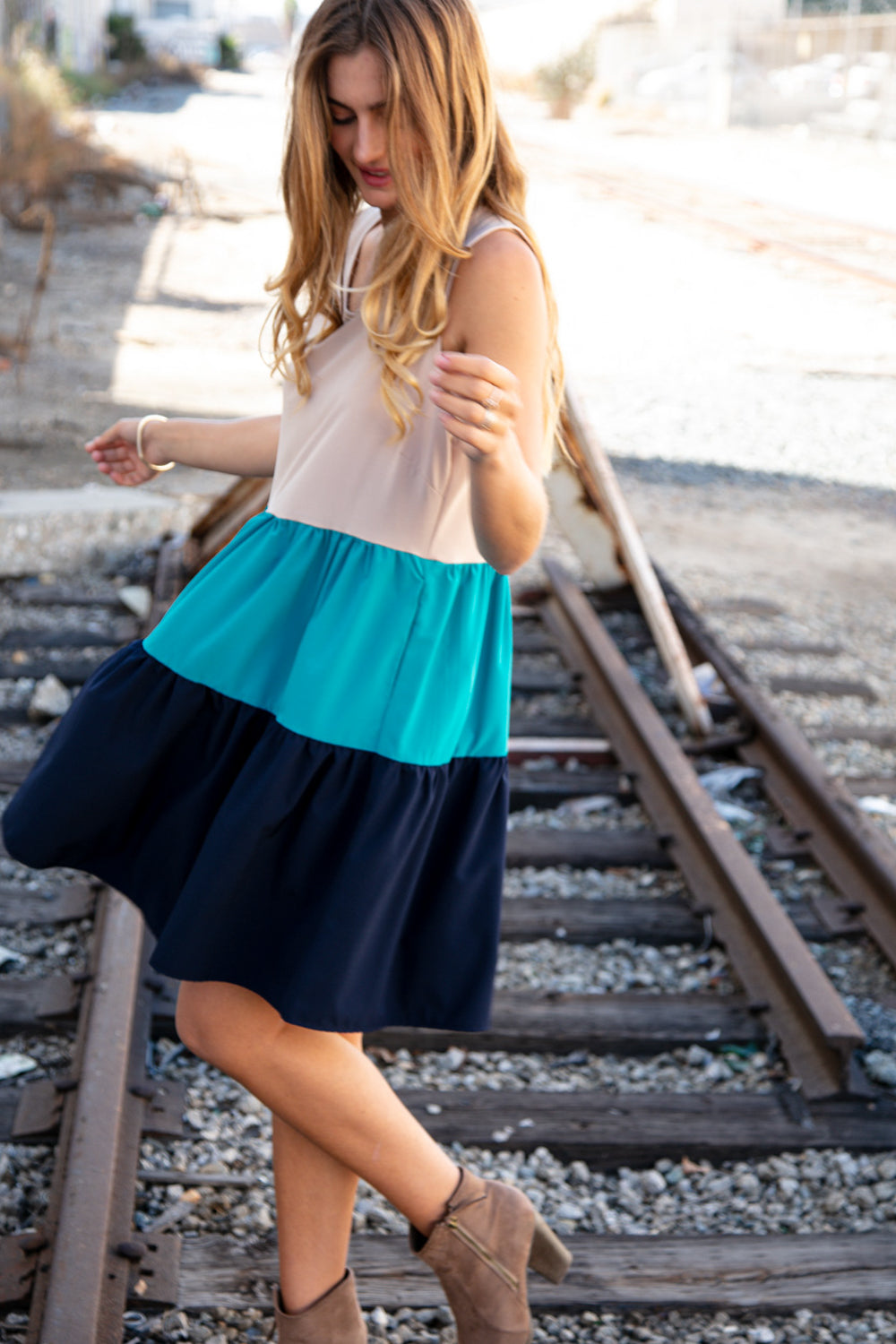 Blue Color Block Sleeveless Shoulder Dress