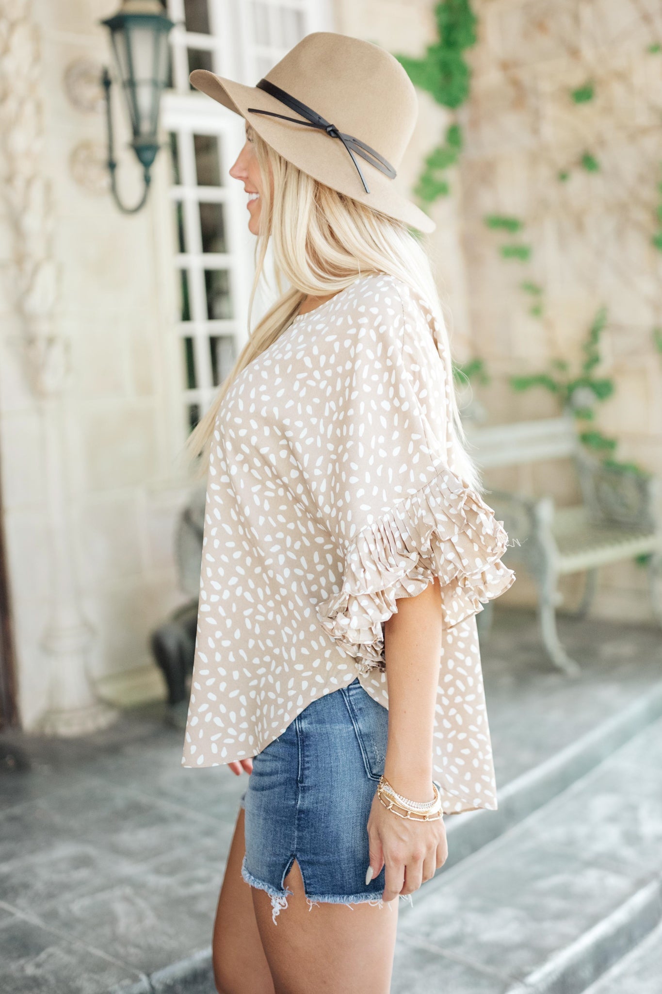 Be Mine Ruffle Sleeve Top in Oatmeal