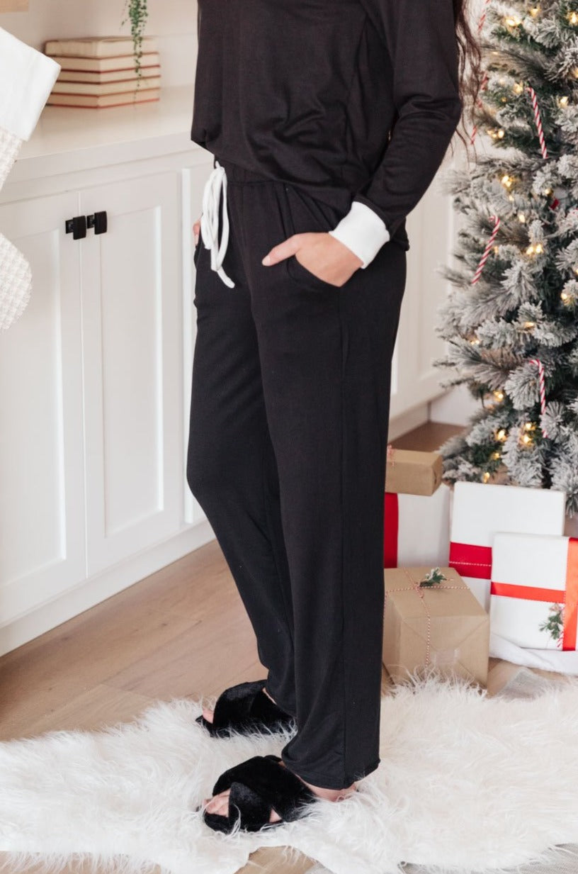 Classic & Cozy Pajama Bottoms in Black