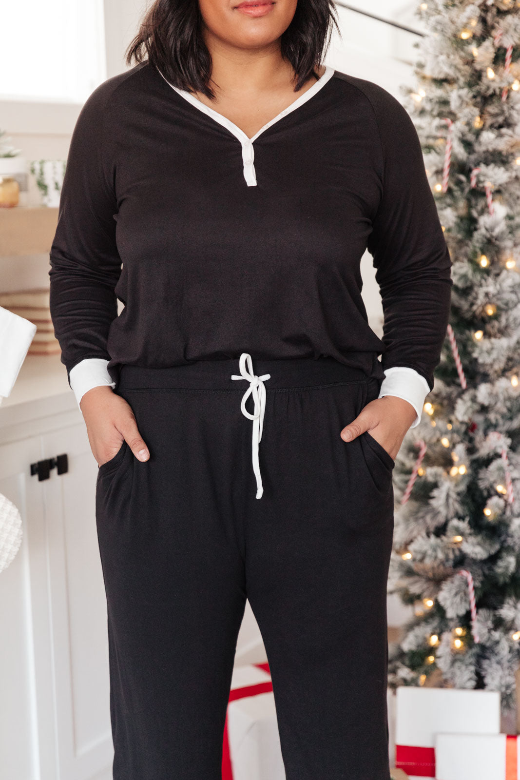 Classic & Cozy Pajama Bottoms in Black