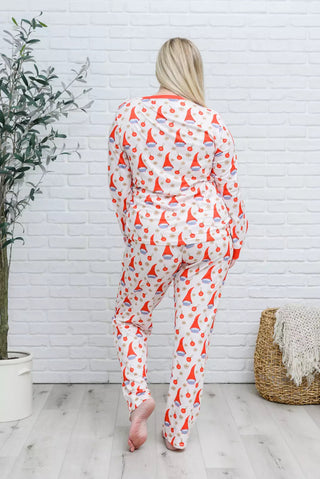 PREORDER: Soft & Stretchy Long Sleeve Pajamas in Gnome With Snowflake