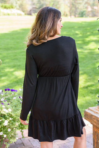 Full Attention V Neck Long Sleeve Dress In Black