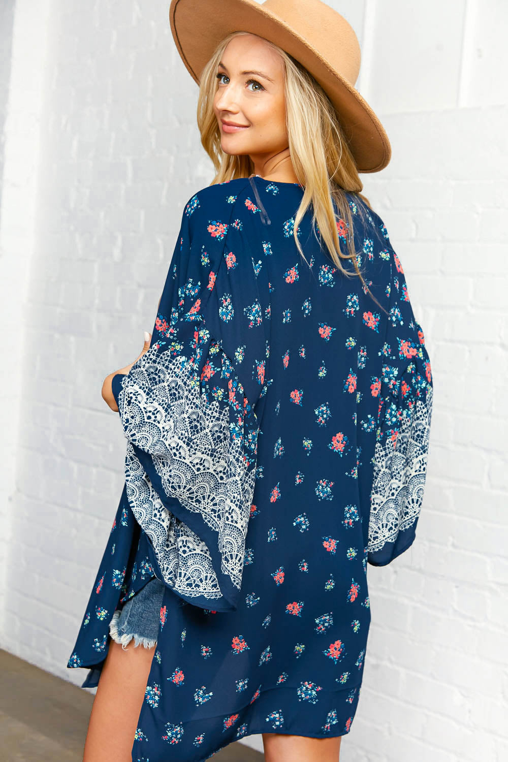 Floral Border Print Ruffle Bell Sleeve Kimono