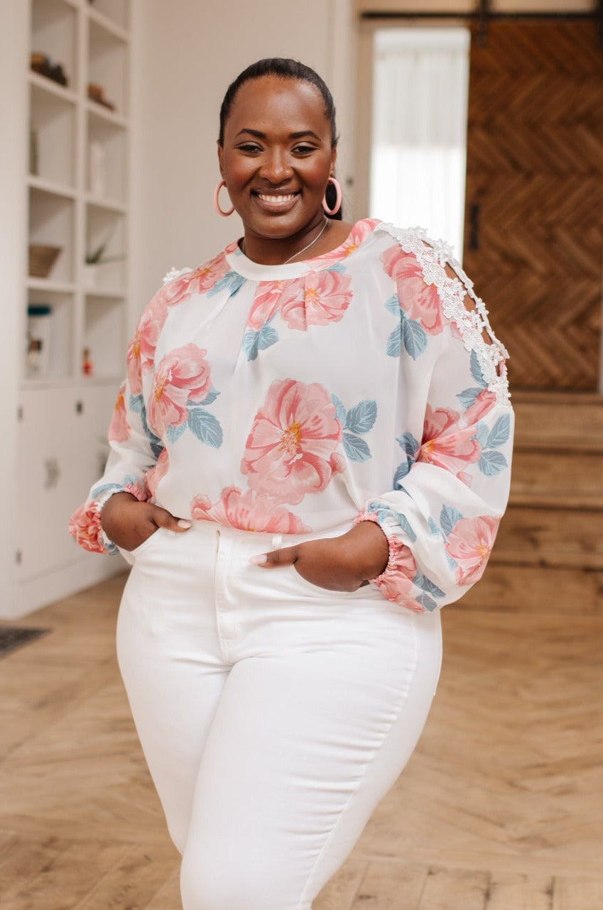 Maisy Floral Blouse in Ivory