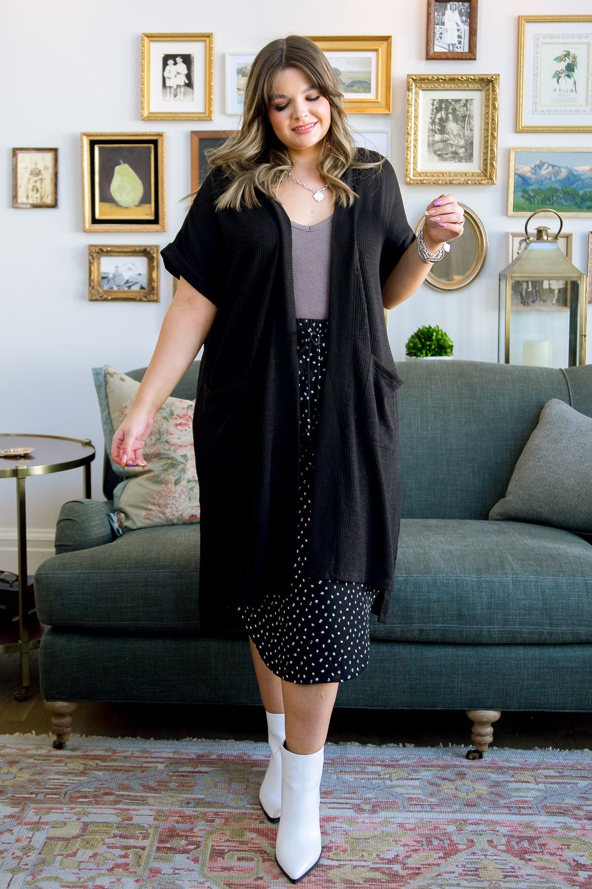 Light Breeze Short Sleeve Cardigan In Black