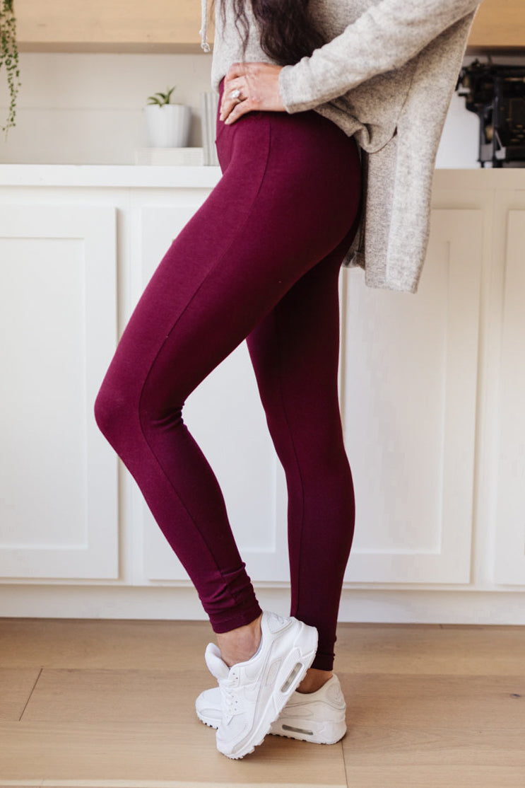 Living in Style High Waist Leggings in Burgundy