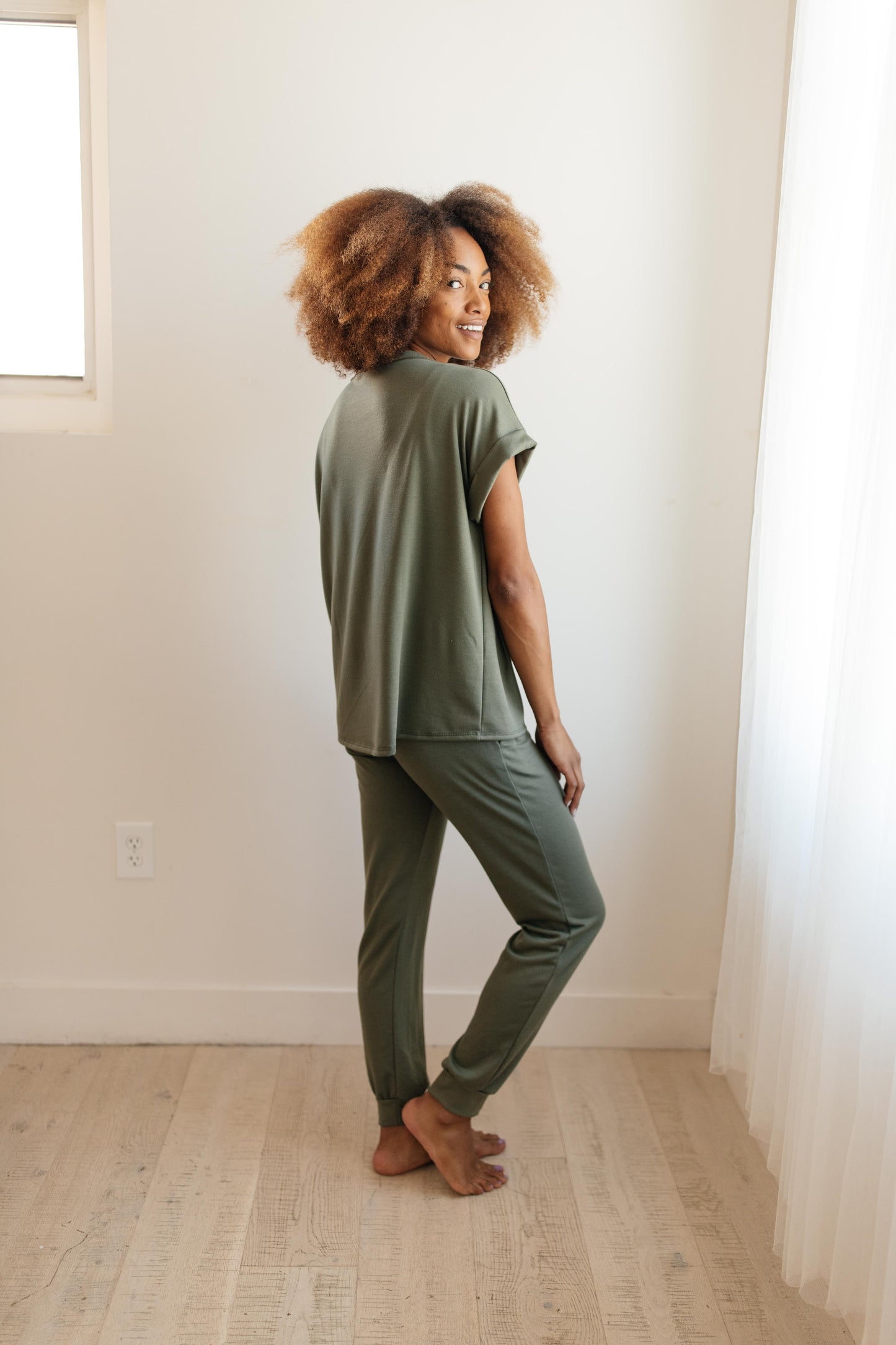 Luxurious Loungewear Top In Olive