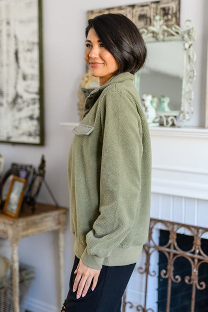 Northern Coast Pullover in Olive