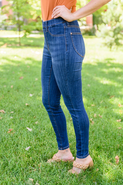 Piper Pull-On Skinny Jeans