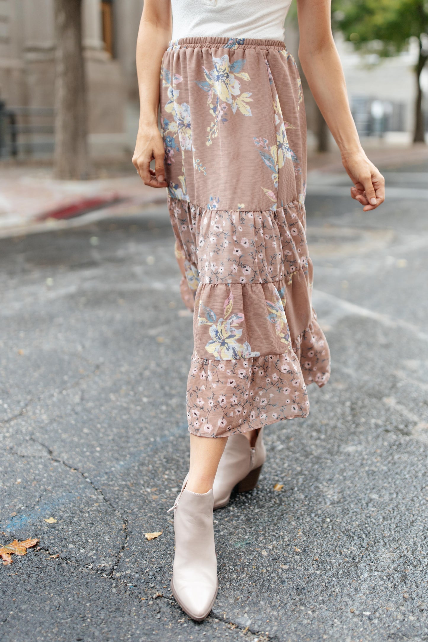 Zoe Floral Midi Skirt in Mocha